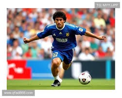 约基奇单节7中7怒砍19分，掘金单节轰下40分